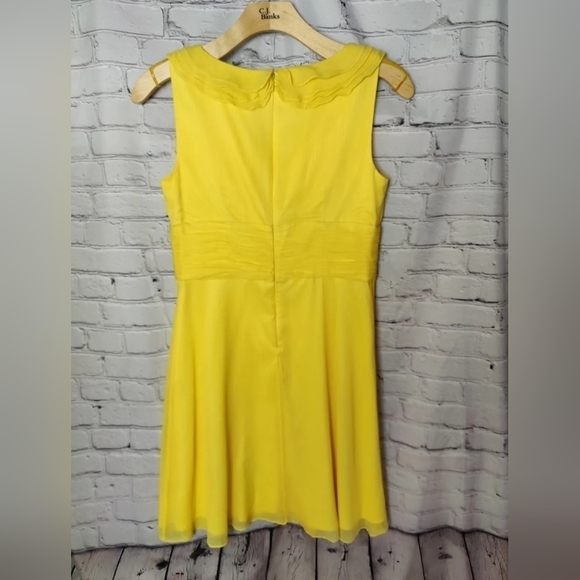 Tahari Arthur Levine Yellow Silk Ruffle Empire Waist Dress Size 10 - Picture 2 of 6